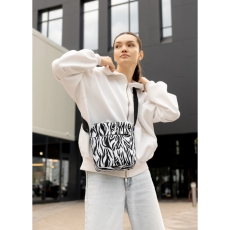 Жіноча сумка через плече мессенджер Sambag SKN чорний принт "Zebra"